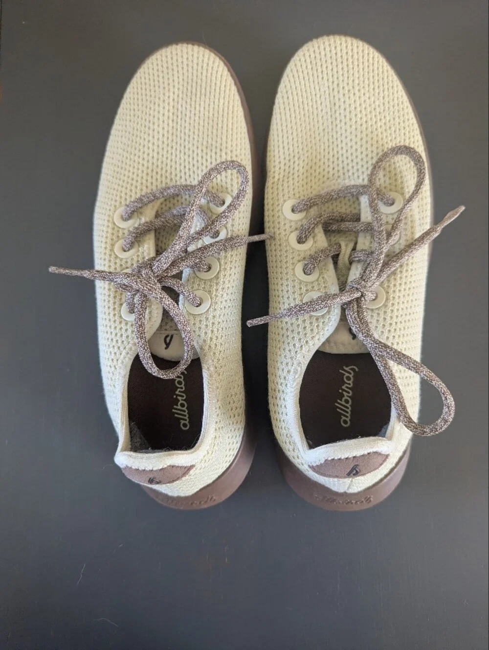 Allbirds Knit Runners. Size 8 Women. Clean. Barely Worn. Great Used Condition